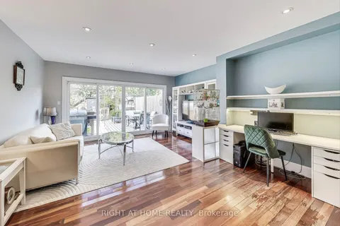 225 Lauder Ave, Toronto, ON M6E 3H5