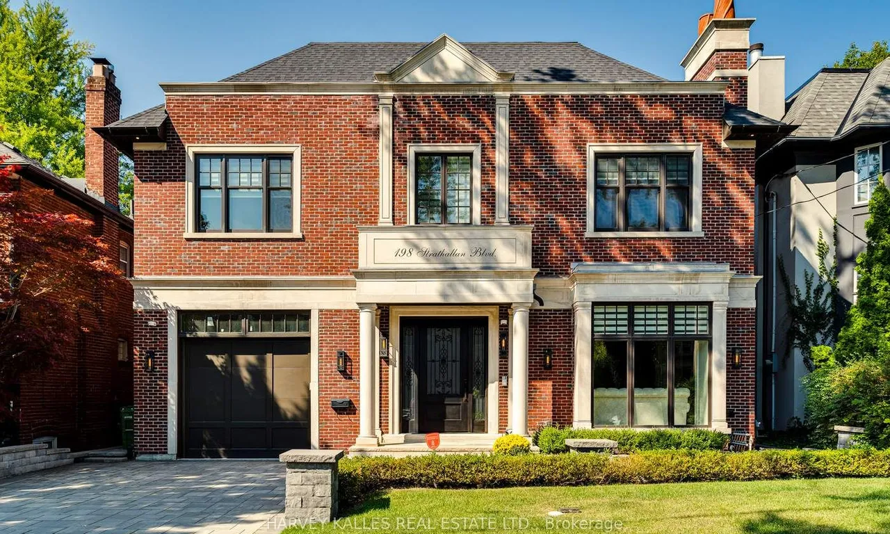 198 Strathallan Blvd, Toronto, ON M5N 1T1