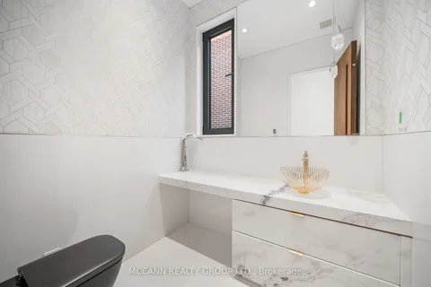 64 Glengowan Rd, Toronto, ON M4N 1G4