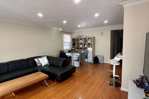 80 Cocksfield Ave, Toronto, ON M3H 3S9