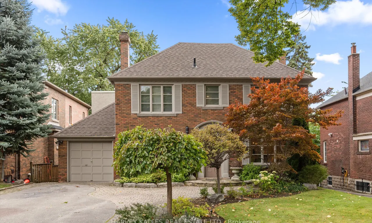 49 Wembley Rd, Toronto, ON M6C 2G1