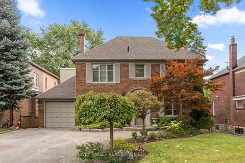 49 Wembley Rd, Toronto, ON M6C 2G1