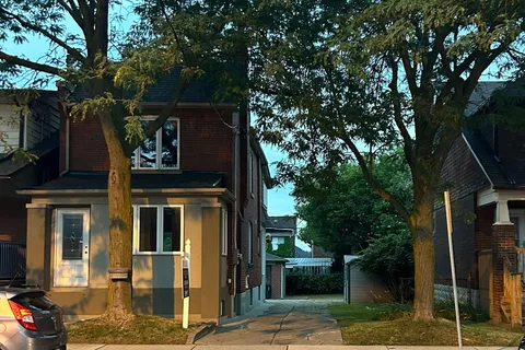 295 Oakwood Ave, Toronto, ON M6E 2V3