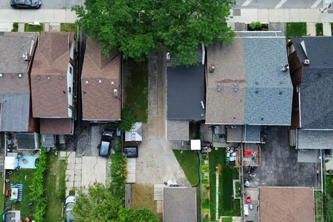 295 Oakwood Ave, Toronto, ON M6E 2V3