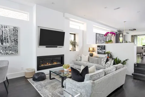 80 Mathersfield Dr, Toronto, ON M4W 3W5