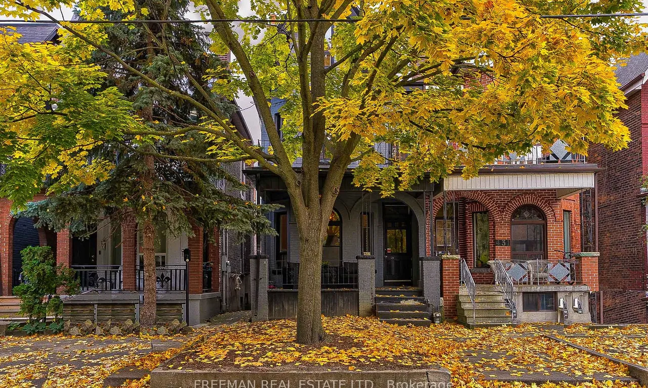 433 Manning Ave, Toronto, ON M6G 2V6