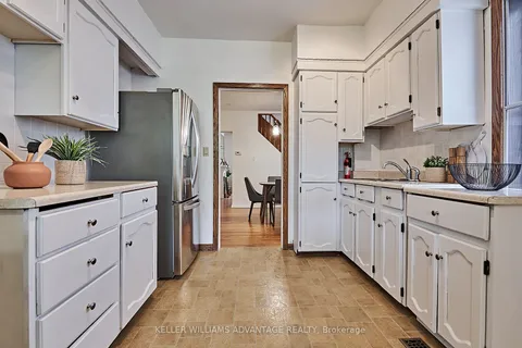 171 Ronan Ave, Toronto, ON M4N 2Y5