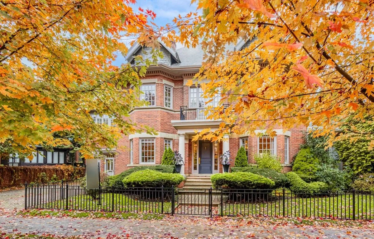 62 Elm Ave, Toronto, ON M4W 1V1