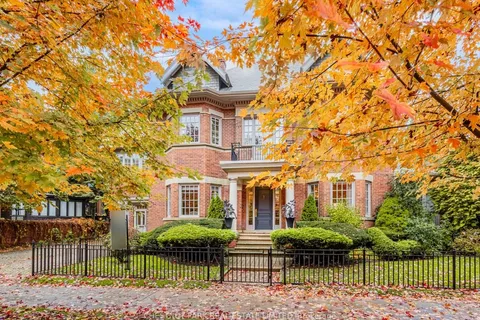 62 Elm Ave, Toronto, ON M4W 1V1