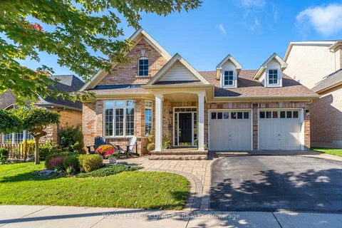 10 St. Philip Crt, Whitby, ON L1P 0A5