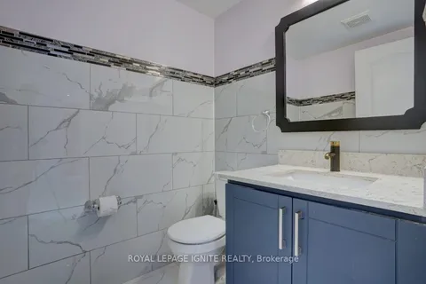 1421 Rennie St, Oshawa, ON L1K 0N8