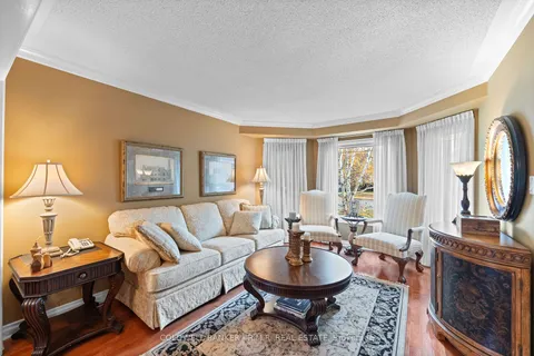 81 Willowbrook Dr, Whitby, ON L1R 2A8