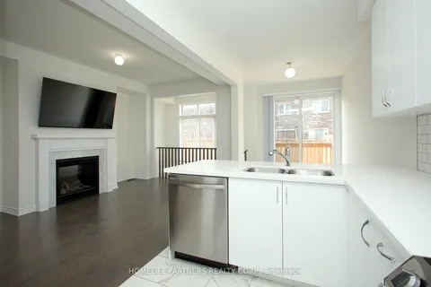 80 Coho Dr, Whitby, ON L1P 0K6