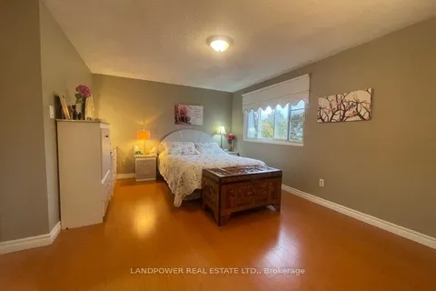 19 Sadlee Cove Cres, Toronto, ON M1V 1Y3