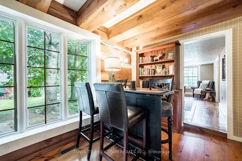 130 Myrtle Rd, Whitby, ON L0B 1A0