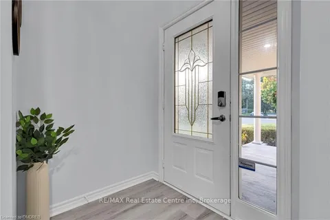 513 BRITANNIA Ave, Oshawa, ON L1L 1B8