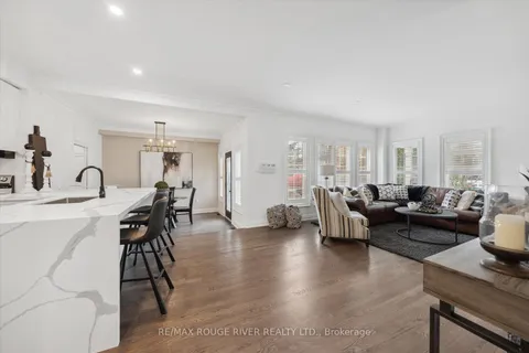 11 Mcbeth Pl, Whitby, ON L1M 1E8