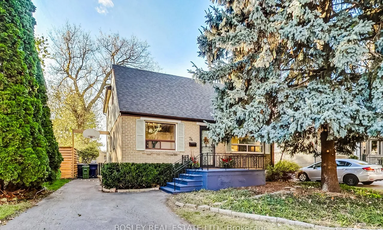 74 Natal Ave, Toronto, ON M1N 3V4