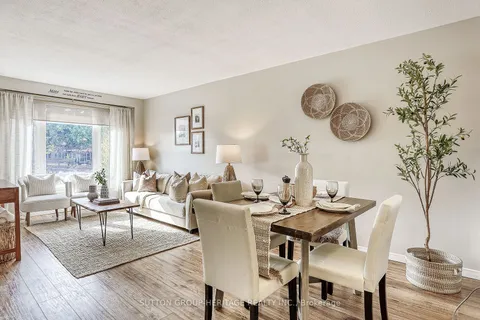 736 Krosno Blvd, Pickering, ON L1W 1G3