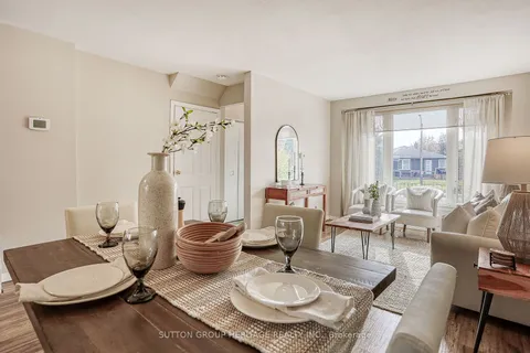 736 Krosno Blvd, Pickering, ON L1W 1G3