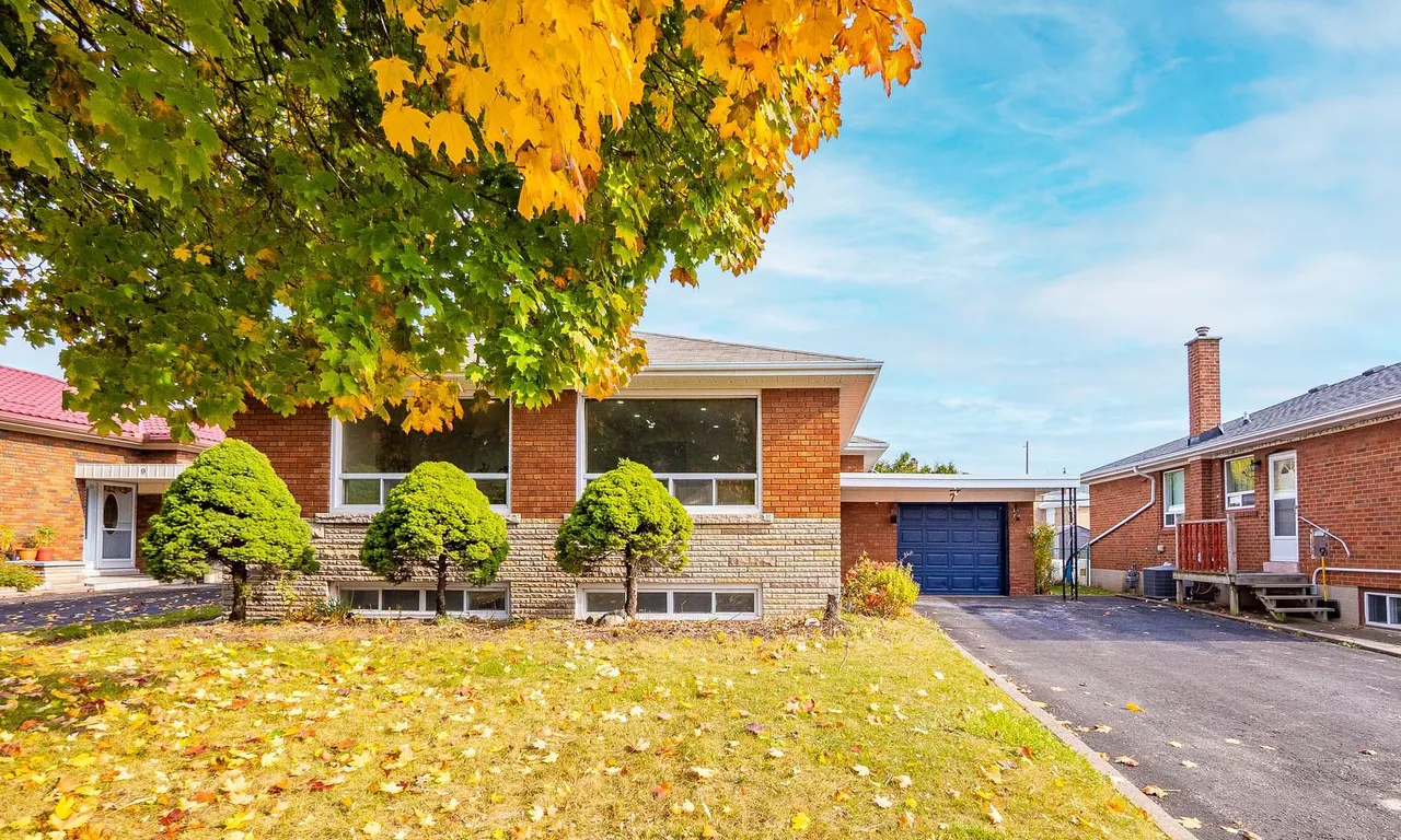 7 Wortham Dr, Toronto, ON M1G 1W5