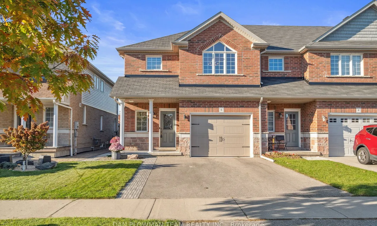 6 Page Pl, Clarington, ON L1E 0H2