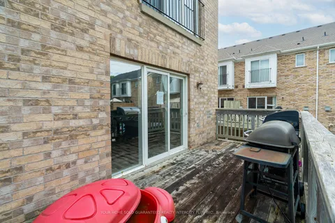 435 Meadowvale Rd, Toronto, ON M1C 1S6