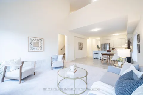 111 Robin Tr, Scugog, ON L9L 2C7