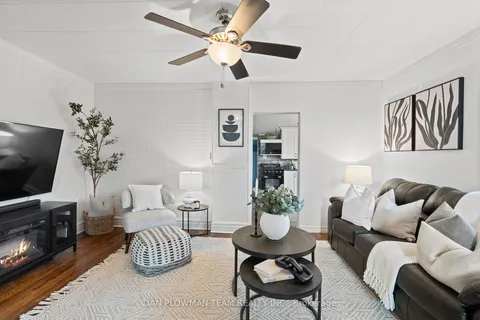 269 Court St, Oshawa, ON L1H 4W8