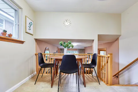 224 Coronation Dr, Toronto, ON M1E 2J4