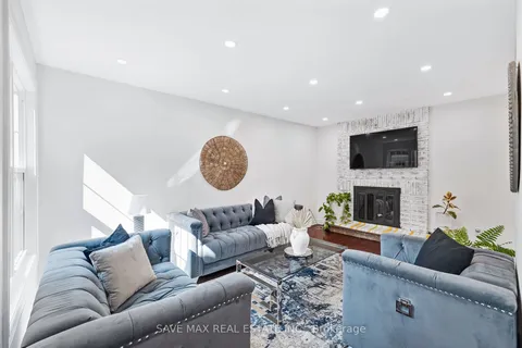 145 East Ave, Toronto, ON M1C 3K1