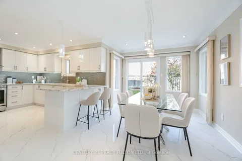 30 Wickens Cres, Ajax, ON L1T 3M8