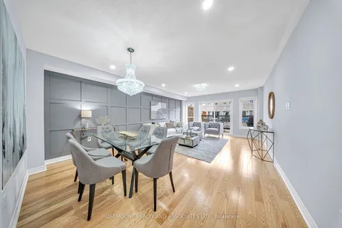 9 De Jong St, Toronto, ON M1P 0C1