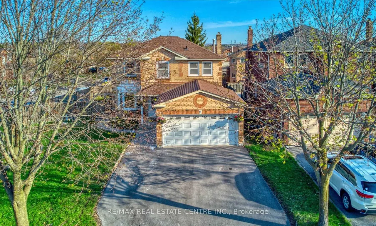 11 Hunter Dr, Ajax, ON L1T 3M9