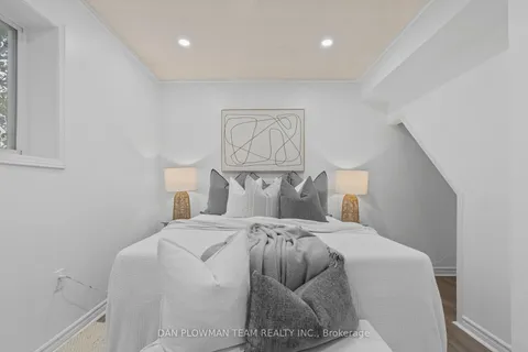 667 Townline Rd, Clarington, ON L1E 2J4