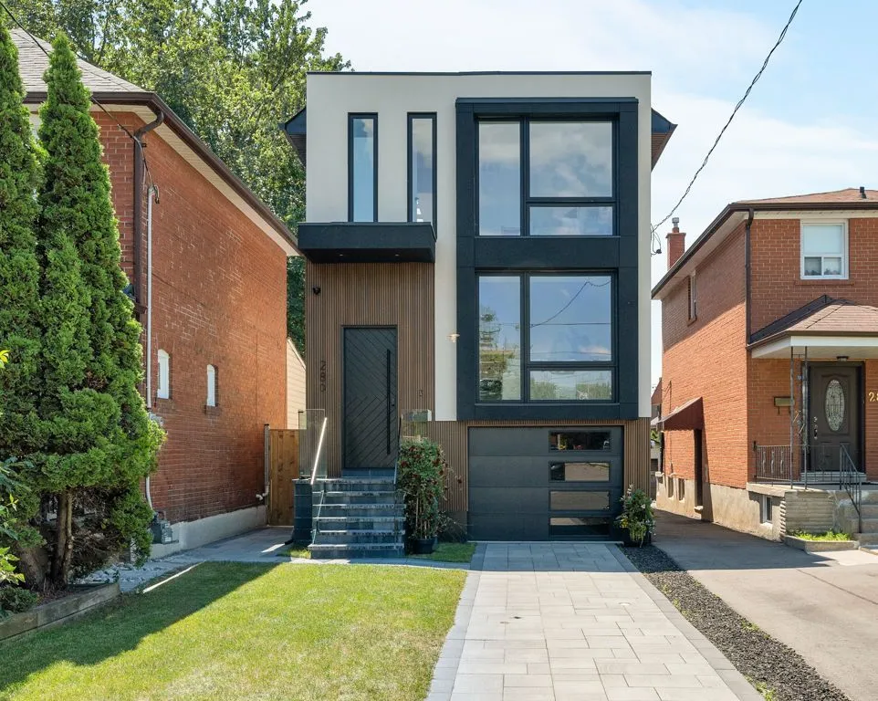 280 Westlake Ave, Toronto, ON M4C 4T6