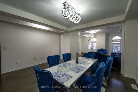 2457 Florentine Pl, Pickering, ON L1X 0H2