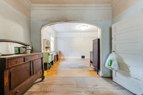 148 Rhodes Ave, Toronto, ON M4L 3A1