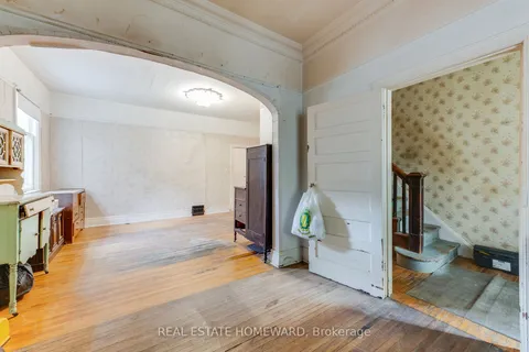 148 Rhodes Ave, Toronto, ON M4L 3A1