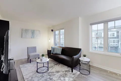 2408 Fall Harvest Cres, Pickering, ON L1X 0G2