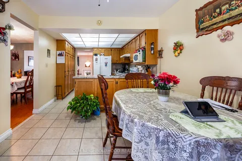 536 Steerforth St, Oshawa, ON L1K 2C5