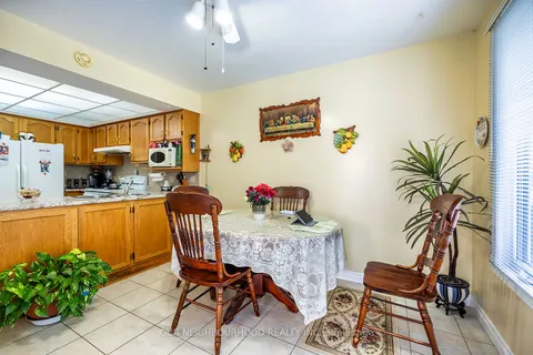 536 Steerforth St, Oshawa, ON L1K 2C5