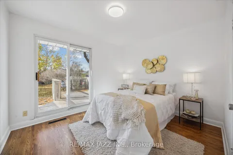 256 Baldwin St, Oshawa, ON L1H 6H4