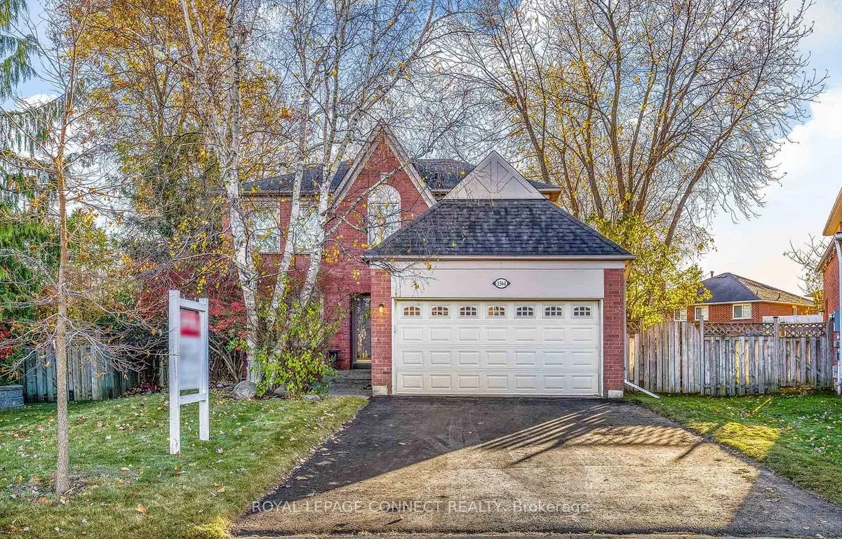 1564 Saugeen Dr, Pickering, ON L1V 5P9