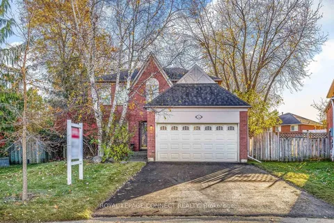 1564 Saugeen Dr, Pickering, ON L1V 5P9