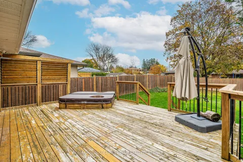 603 Gilbert St, Whitby, ON L1N 1S1