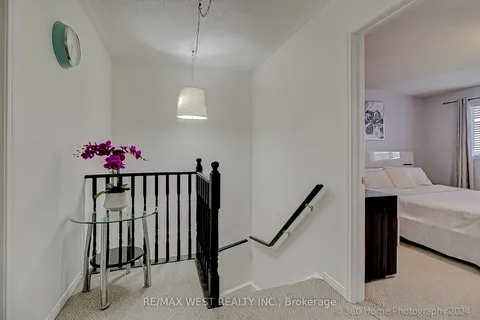 571 Blythwood Sq, Oshawa, ON L1K 2R7