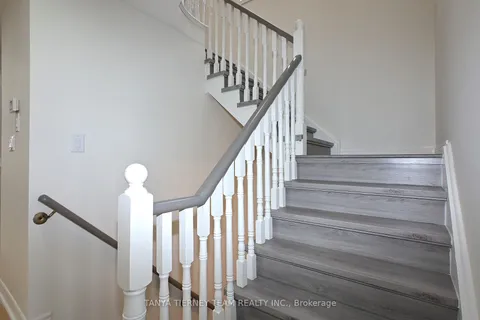 45 Joshua Blvd, Whitby, ON L1M 2J2