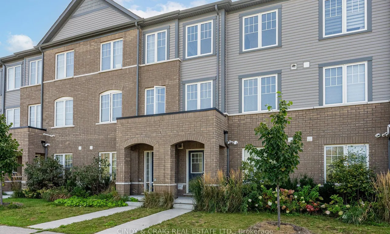 870 Atwater Path, Oshawa, ON L1J 0E8