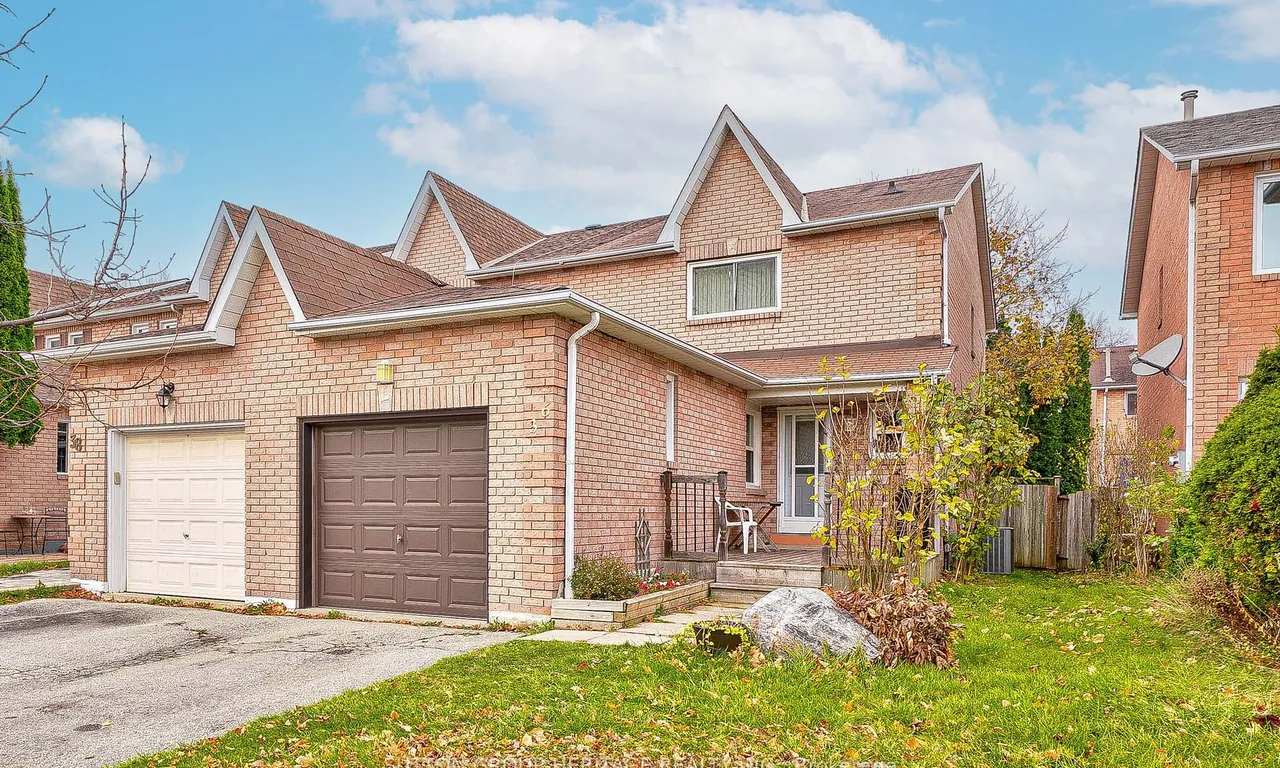 36 Weekes Dr, Ajax, ON L1T 3T2
